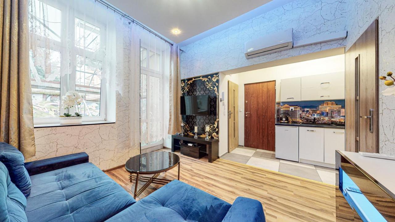 ביטום Apartament Las Vegas De Lux-Deptak Dworcowa מראה חיצוני תמונה