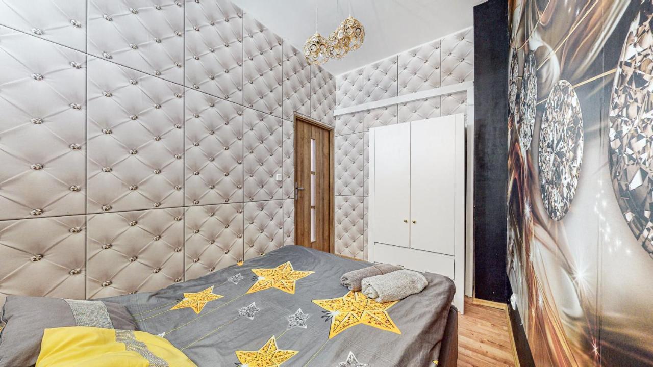ביטום Apartament Las Vegas De Lux-Deptak Dworcowa מראה חיצוני תמונה